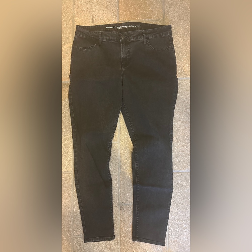Old Navy Super Skinny Mid Rise black jeans size 14